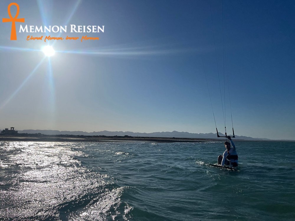 caption - 2026-08-19T162133.717 Kitesurfen Schnupperkurs ab El Gouna | Perfekter Einstieg am Roten Meer
